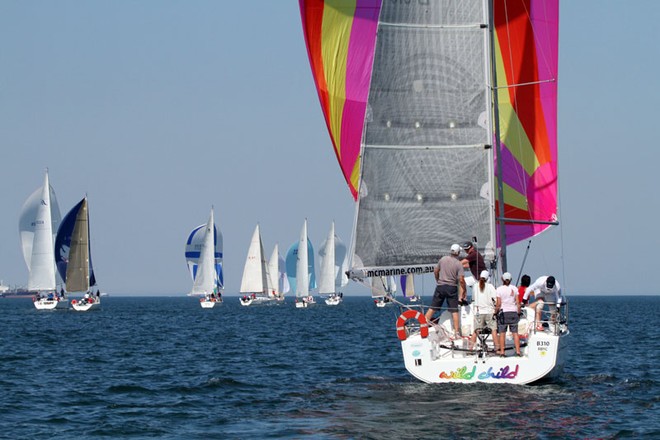 Wild Child with some of the 26 boat fleet - Jennifer Goldsmith Perpetual Trophy ©  Alex McKinnon Photography http://www.alexmckinnonphotography.com